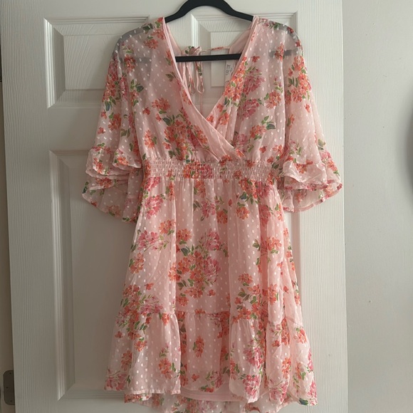 Peach Love California Dresses & Skirts - Pink flow let lines summer bell sleeve dress